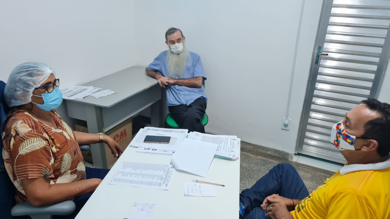 Babá Tupinambá visita Hospital Padre Colombo e local do parque infantil da comunidade Parananema   