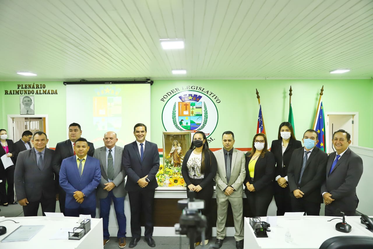 Câmara recebe imagem peregrina de Nossa Senhora do Carmo, padroeira de Parintins