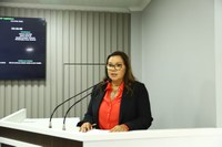 Márcia Baranda indica implantação de academias ao ar livre para zona rural   