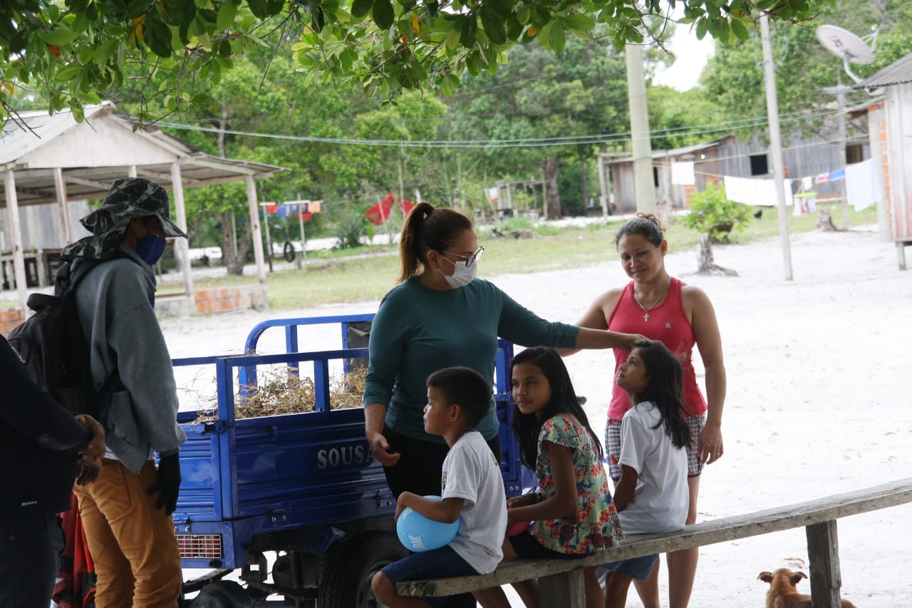 Márcia Baranda visita zona rural e ouve demandas das comunidades