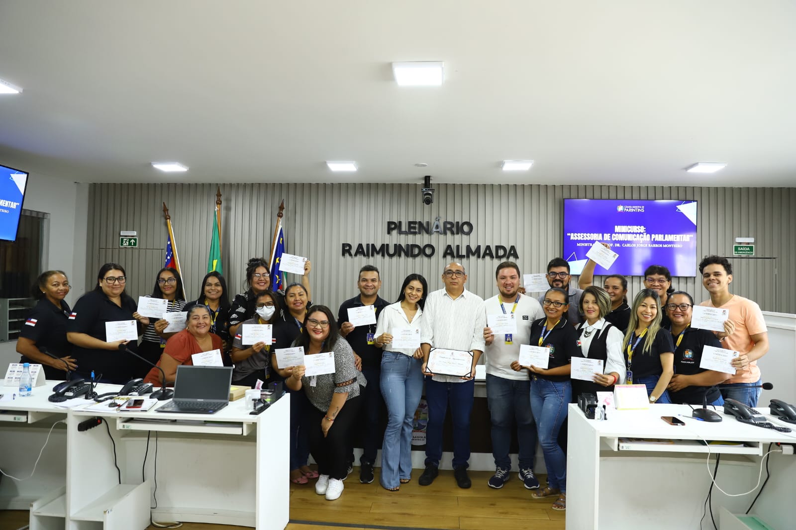 Servidores da Câmara de Parintins participam do Minicurso "Assessoria de Comunicação Parlamentar"