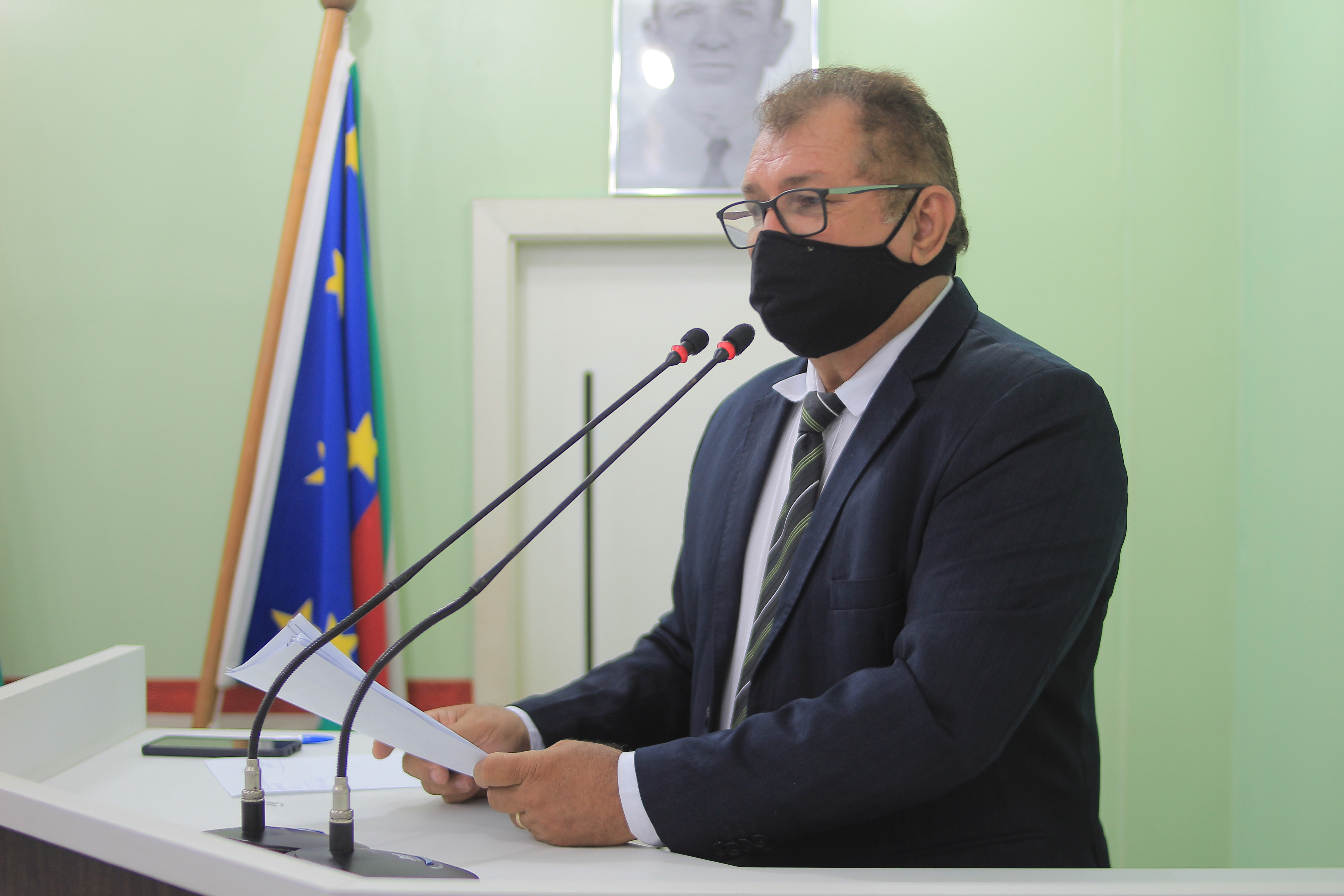 Tião Teixeira destaca obra da moderna escola no Boto, água tratada na comunidade Santa Rita e instalação da Salta-Z