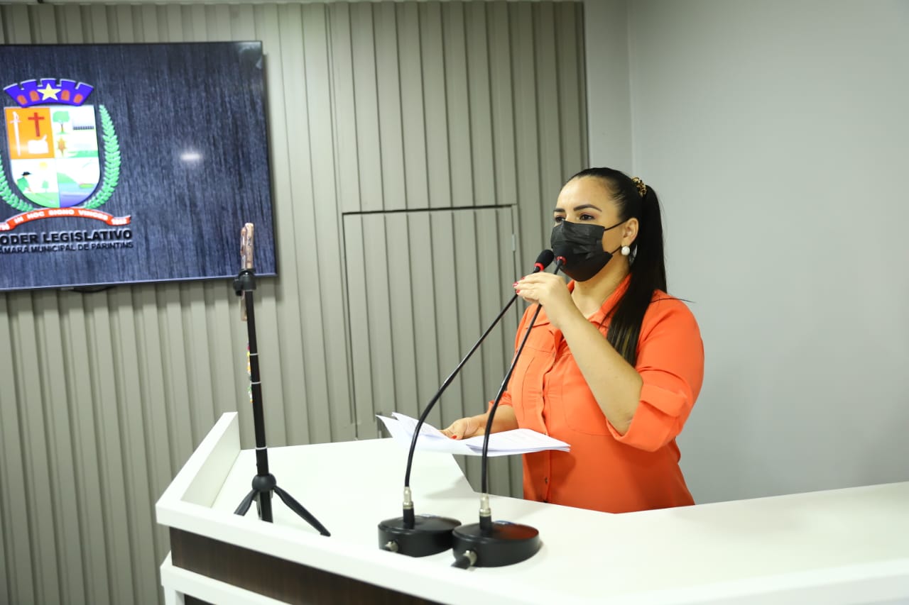 Vanessa Gonçalves apresenta demandas da comunidade Colônia Santa Fé e ramais do Aninga e Macurany   