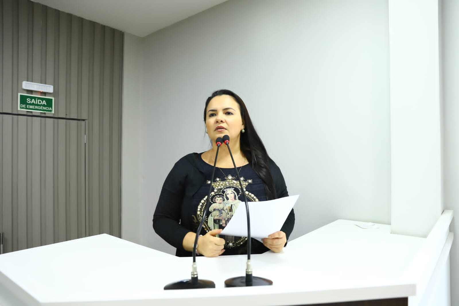 Vanessa Gonçalves destaca importância do apoio para os artesãos   