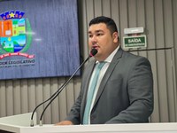 Vereador Alex Garcia solicita cursos de idiomas à população da comunidade Santa Rita da Valéria