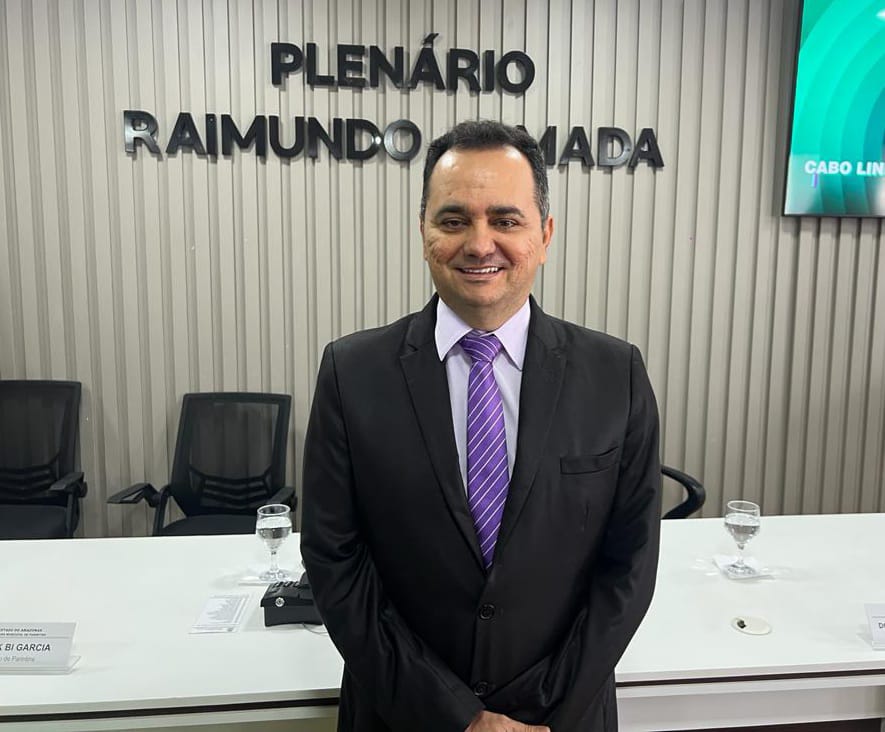 Vereador Flávio Farias assume presidência das Comissões de Saúde e Cultura da Câmara de Parintins   