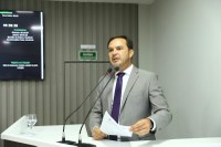 Vereador Mateus Assayag apresenta Projeto de Lei para prevenir o câncer de pele