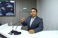 Vereador Naldo Lima cobra da SEDEMA que fiscalize e enquadre nos rigores da lei quem pratica queimadas no município de Parintins