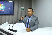 Vereador Naldo Lima solicita armários para uso individual nas escolas da rede estadual   