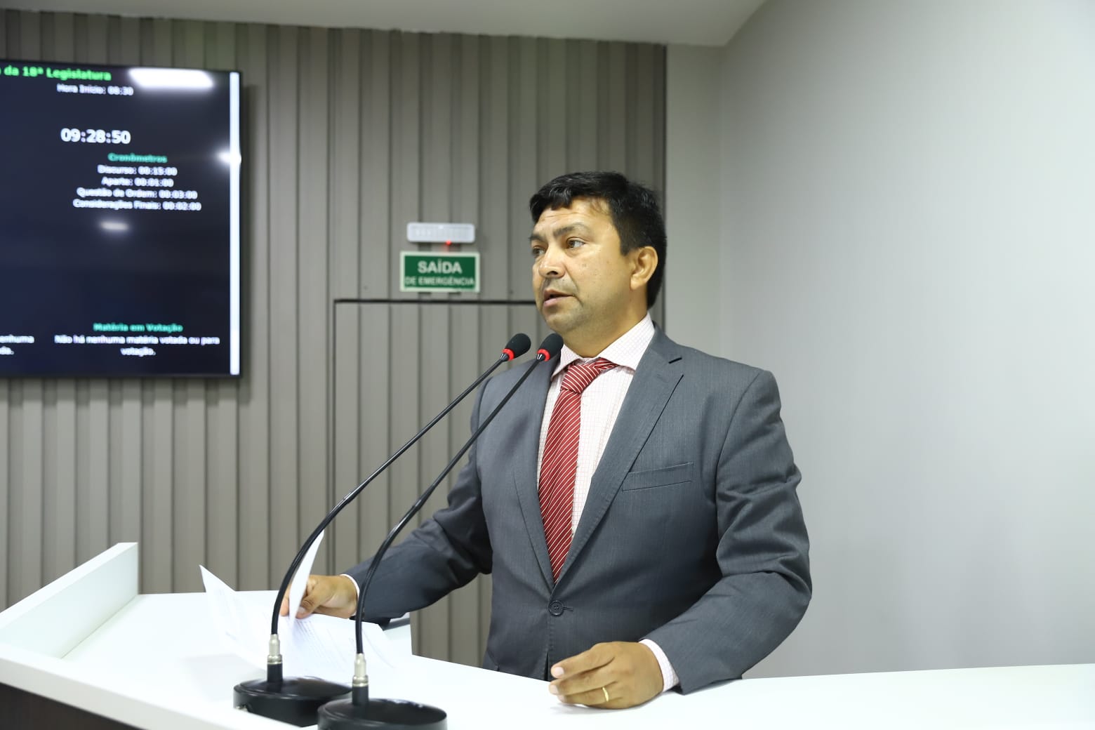 Vereador Telo Pinto defende cancelamento de desconto de 3Kg de carne por animal abatido no Matadouro   