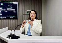 Vereadora Márcia Baranda propõe criação de programa psicológico para mulheres mastectomizadas em Parintins   