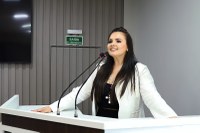 Vereadora Vanessa Gonçalves solicita curso de inglês para os moradores região da Valéria que trabalham com o turismo