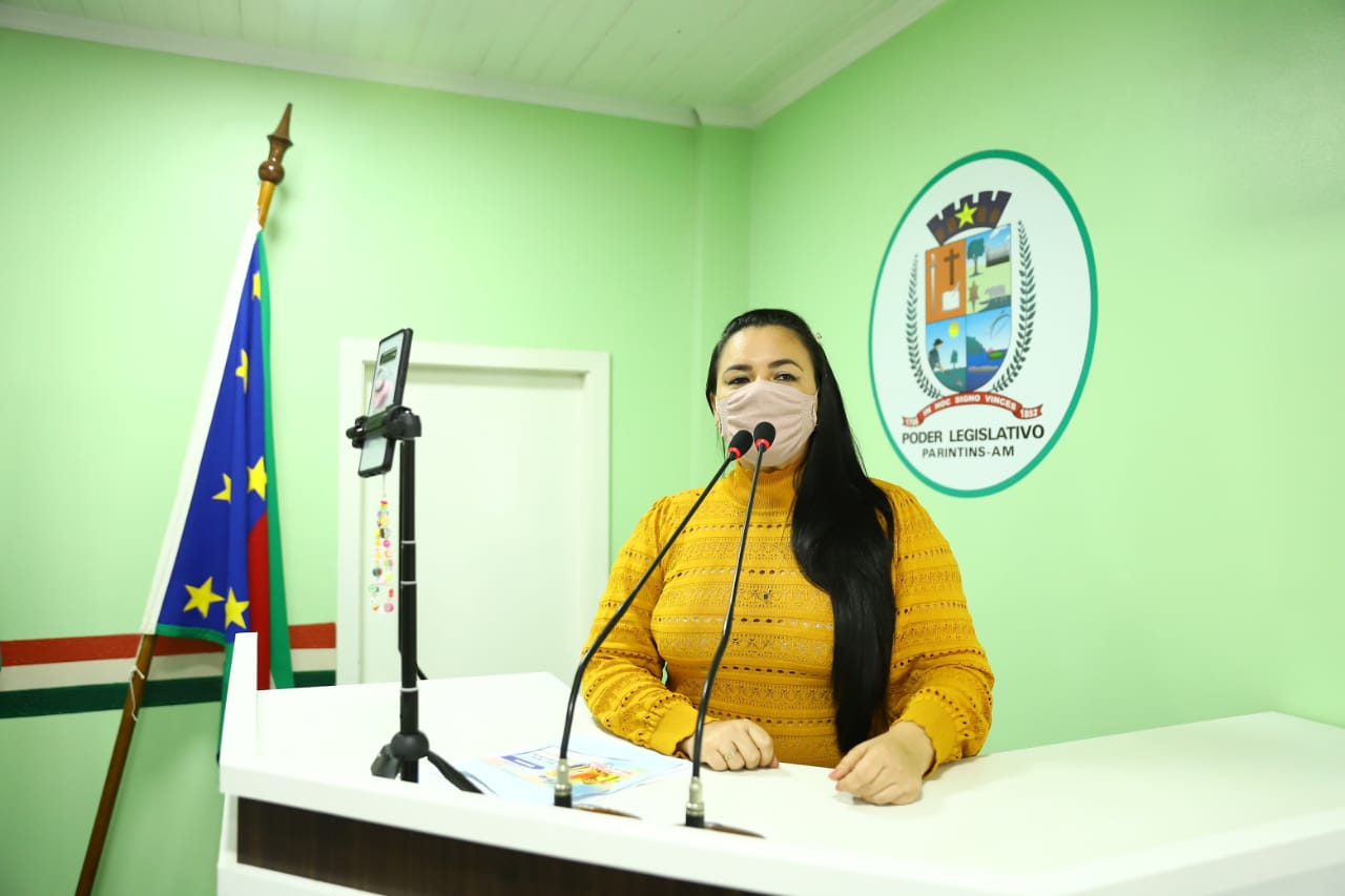 Vereadora Vanessa Gonçalves solicita da Prefeitura estudos sobre realização de festas de final de ano em Parintins   